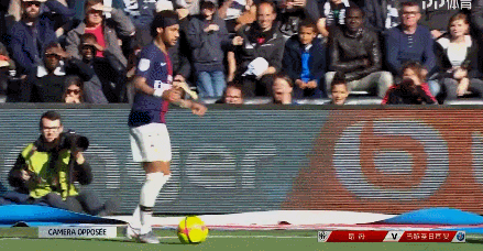 篮球CBA球队发布新赛季口号，目标直指冠军（CBA球队官宣新季口号，剑指总冠军）