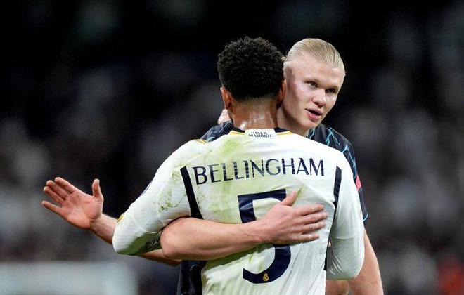 媒体人：跨年制度是迟早要考虑的，跨了才能真正融入世界体系（媒体人：跨年赛制势在必行，迈过去方能融入全球体系）