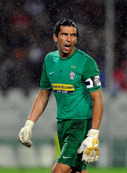 法国、挪威同组，姆巴佩和哈兰德将在世界杯小组赛迎来交手（世界杯小组赛看点：法国遇挪威，姆巴佩对决哈兰德）