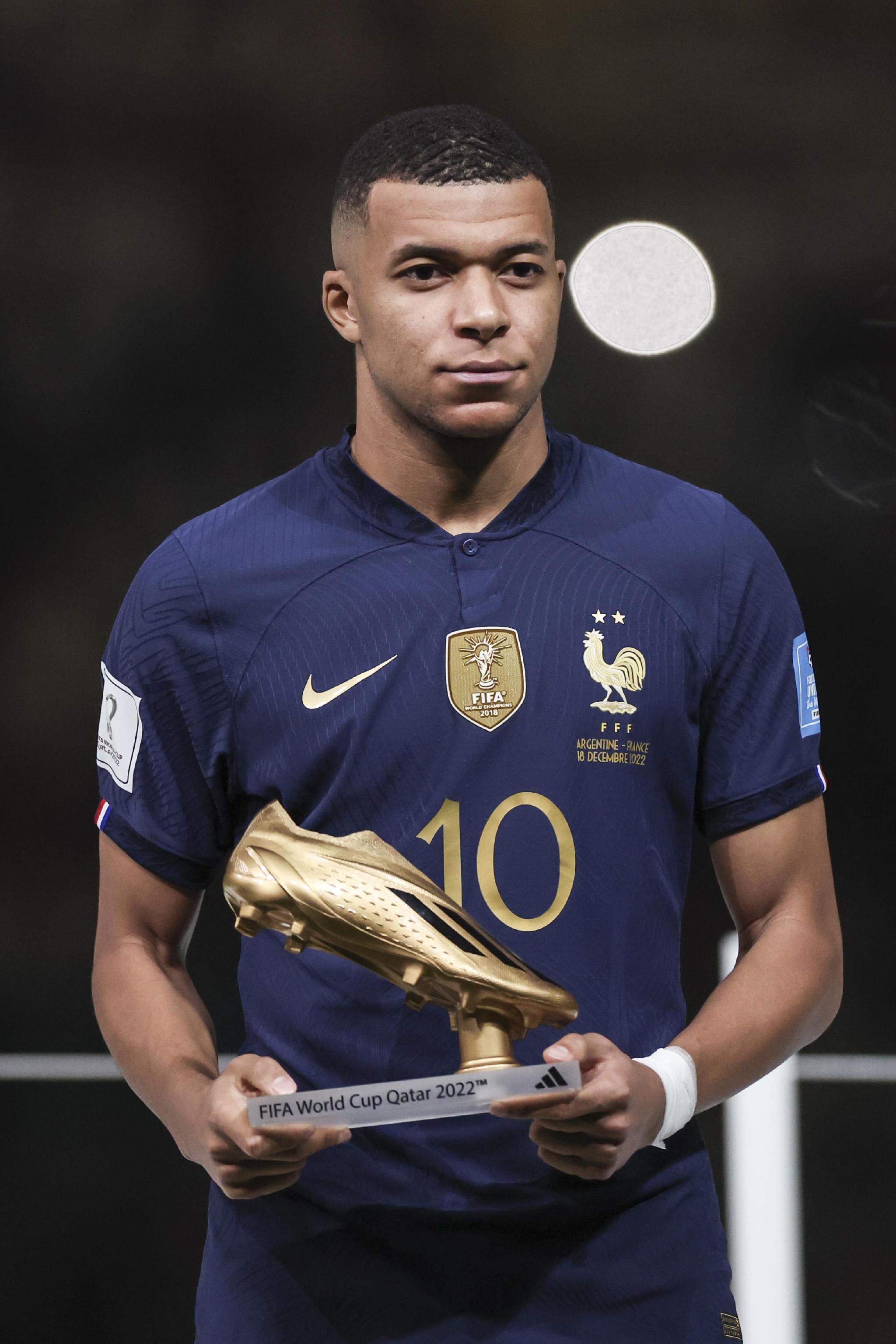 西班牙17%夺冠概率领跑，2026世界杯三大豪门争霸格局已定！（西班牙17%夺冠率居首，2026世界杯三大豪门争霸格局已成！）