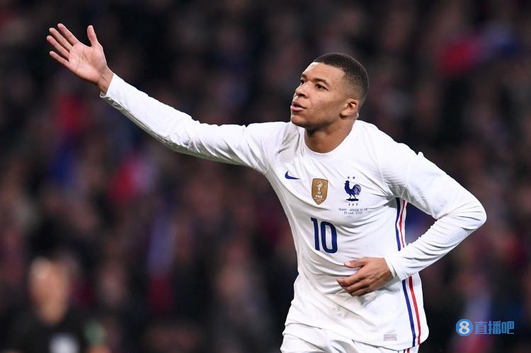 赛后情书：曼联偷的角球侥幸拿到一分！车子拜仁啃下硬仗（赛后手记：曼联偷袭角球惊险抢到一分，切尔西与拜仁硬仗告捷）